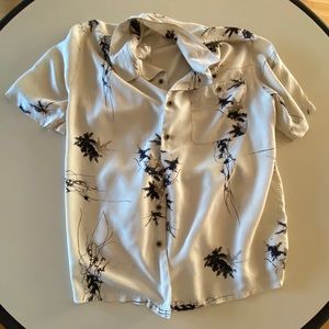 Men’s Silk Short Sleeve LARGE